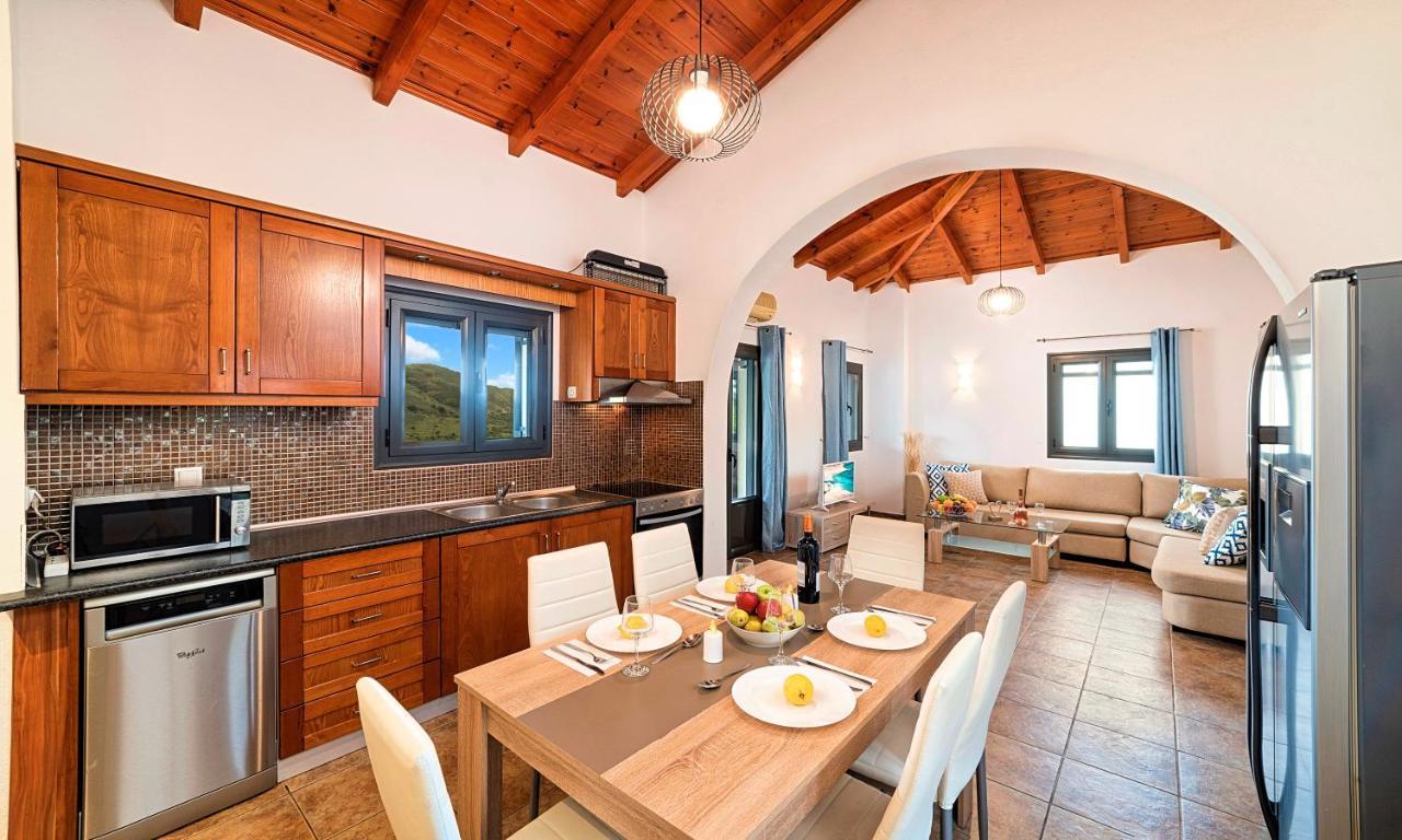 Du Lac Villas Kournás Exterior photo